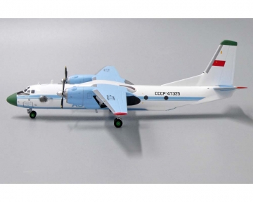 Aeroflot Antonov AN-26 CCCP-47325 1:200 Scale Diecast Aviaboss AB-A2025